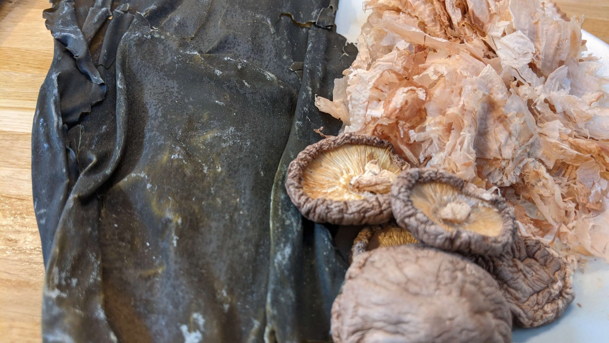 Comment faire du Dashi ? Le bouillon de base de la cuisine Japonaise